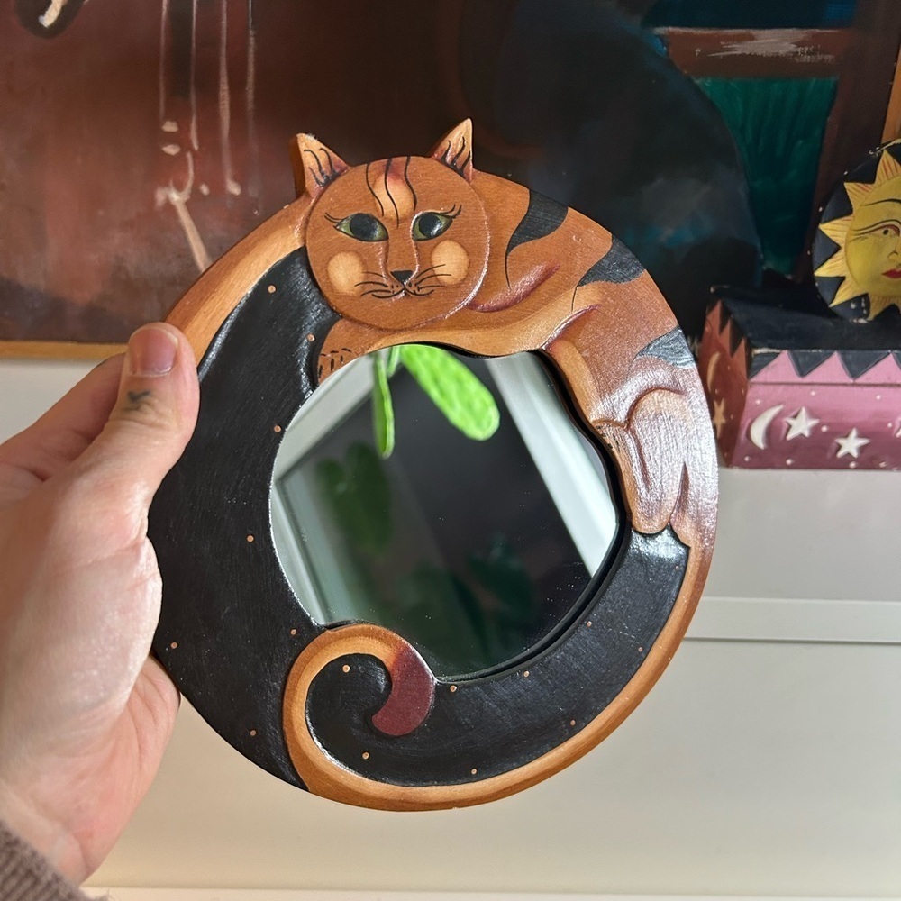 Handcrafted 8" Cat Design Decorative Wall Mirror Indonesia